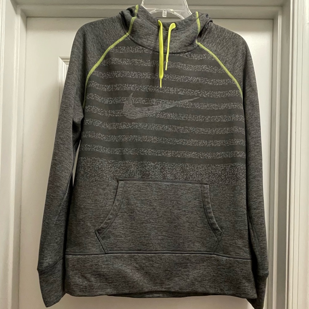 EUC Nike “Therma Fit” Ladies PullOver Hoodie Gray W/Lime Green Trim, Size Large
